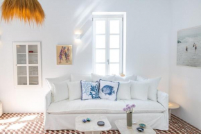 Chiara Mykonos III